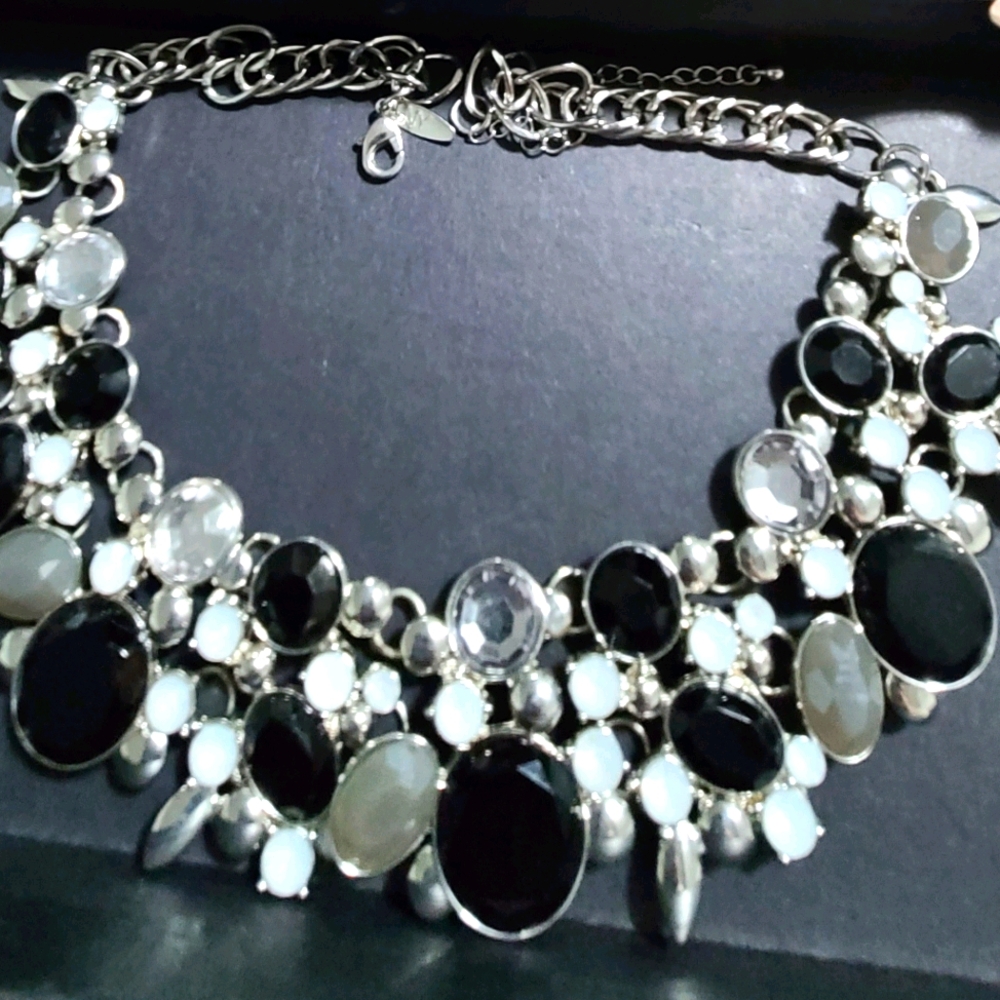 Fashion necklace